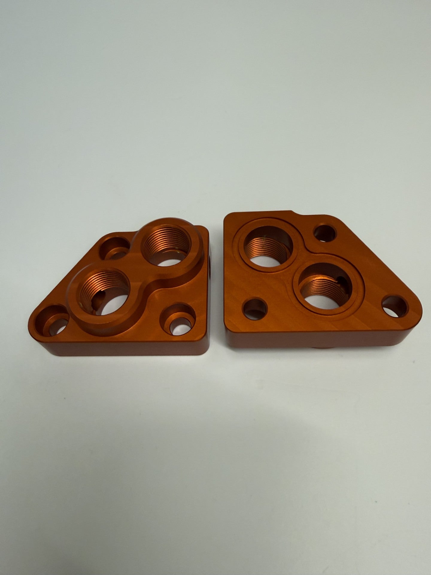 1UZ 2UZ 3UZ OIL ADAPTOR